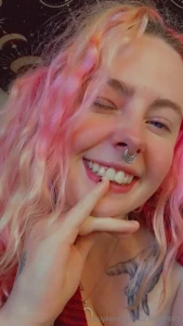 Wanna see me do this with a real cock because i am absolutely gagging part 1