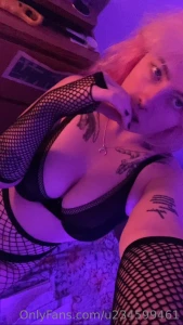 Got gifted some pretty lil things for my birthday eee thank you now part 2