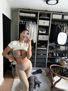 Hey i m here to bring your vision to life let s collaborate and make