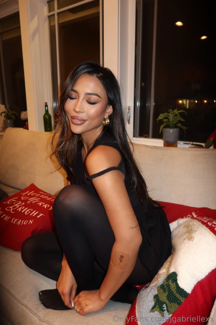 Can you handle this level of beauty part 1 