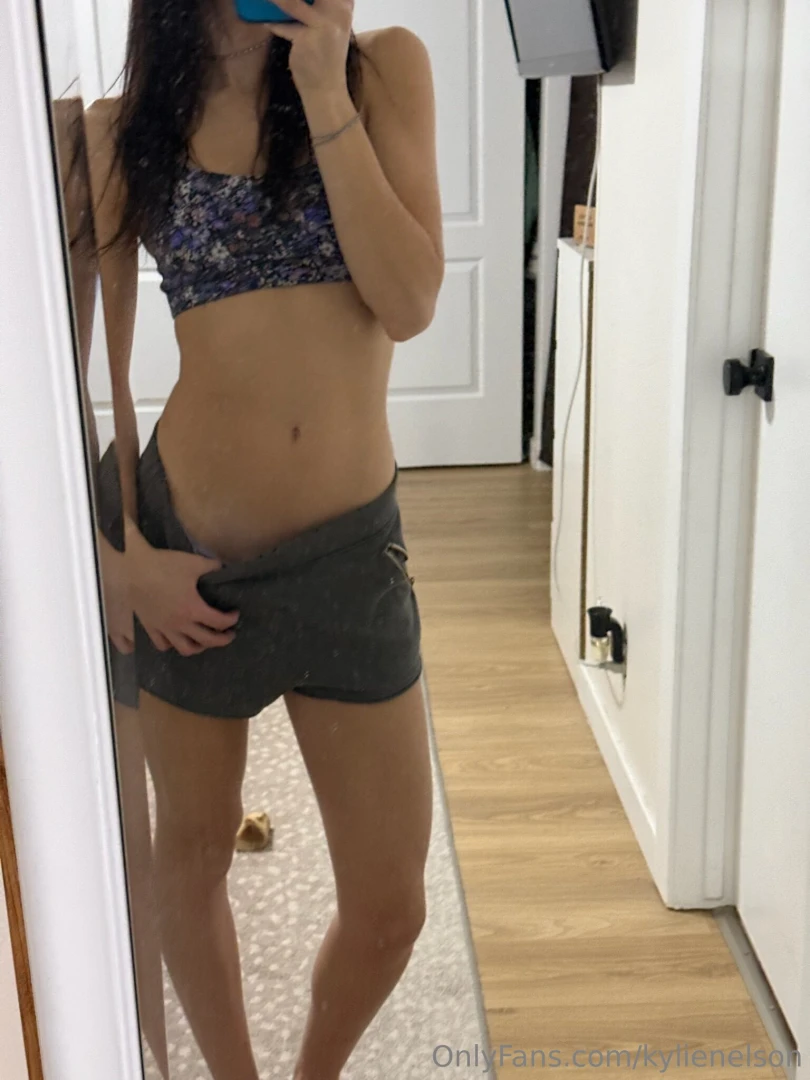 Pull my hair from my neck and kiss me part 6 