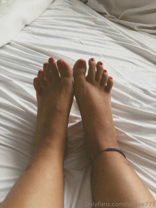 Got a mani pedi todayyyy what do u think