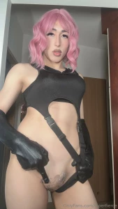 Going to work tucked hihi