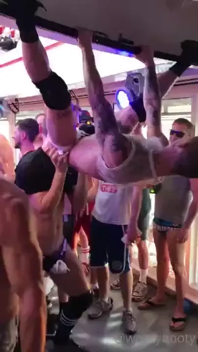 Time to have a little getaway and enjoy the long weekend gotta try 