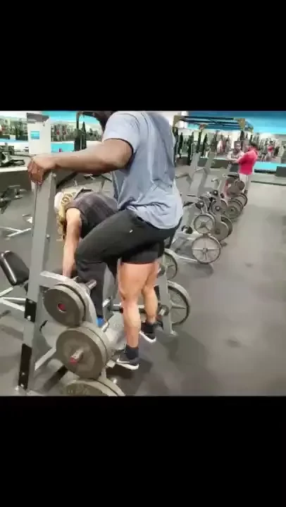 Today 365 lb male bodybuilder for donkey calf raises sittin on my back 