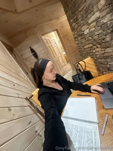 Here s your daily reminder that you have a sexy student rooting for