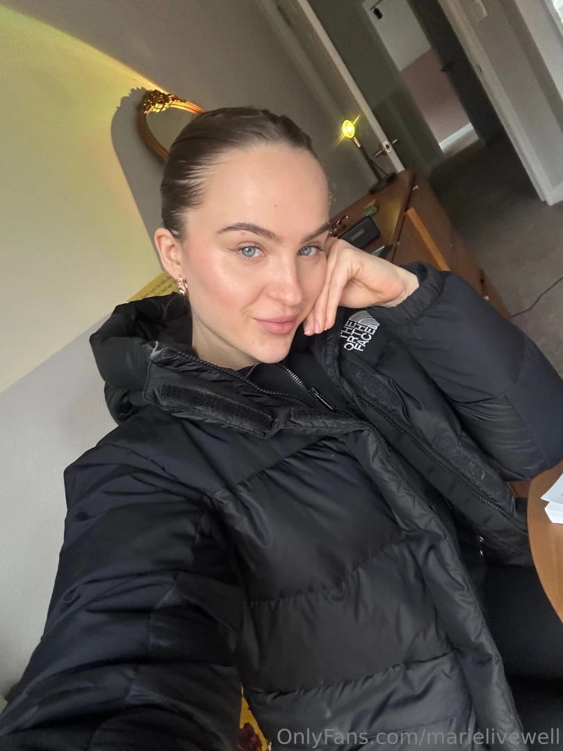 It s so chilly in florida but i know that you re here to keep me warm 