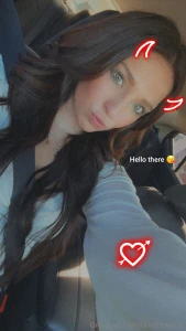 Oh this pic is definitely giving cute girl energy