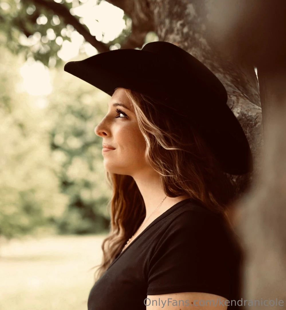 Happiness looks good on me part 5 