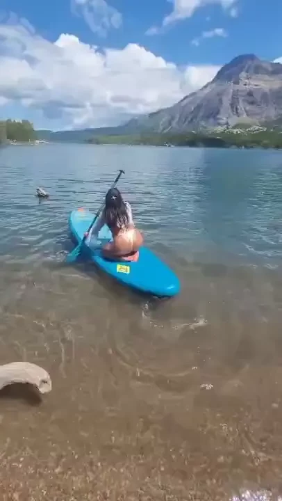 Instead of riding the paddleboard i can ride you 