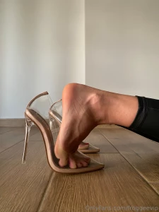 Red toes amp clear heels part 2