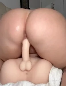 Fresh pics daily amp new vid every week only 4 misshawthornvip part 3