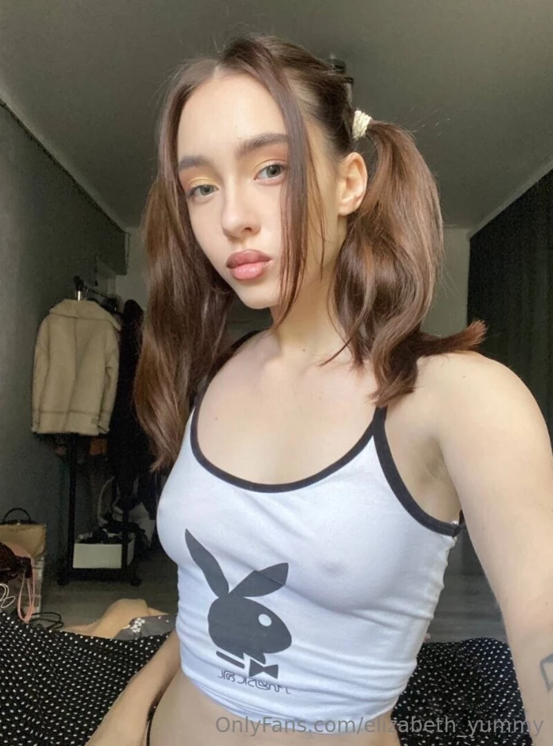 Free only for 14 subs this cutie is online and horny show her some part 8 