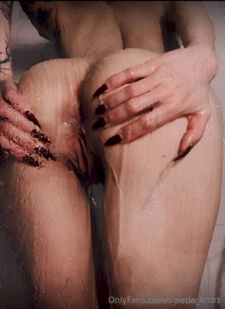 Sweet_peach7777 now wet she loves having her juicy ass squeezed this part 114 