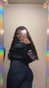 Does my ass look good in jeans part 1