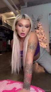 Look into my eyes part 170