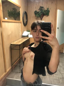 Drunky restroom pics