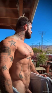 Should i invite the neighbors over for bratwurst