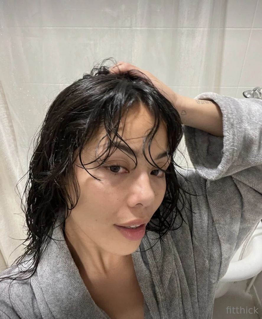 Omg guys my horny friend itsdelia gave me a free trial for all of you part 9 