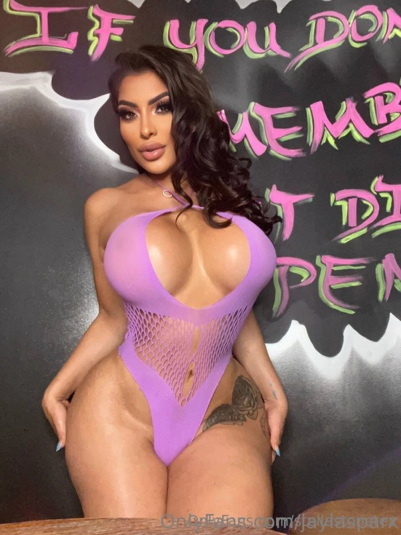 Sub for free now onlyonejaelyn part 6 