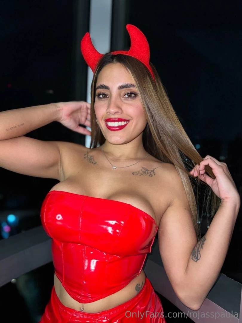 I m very naughty and i ll show you 