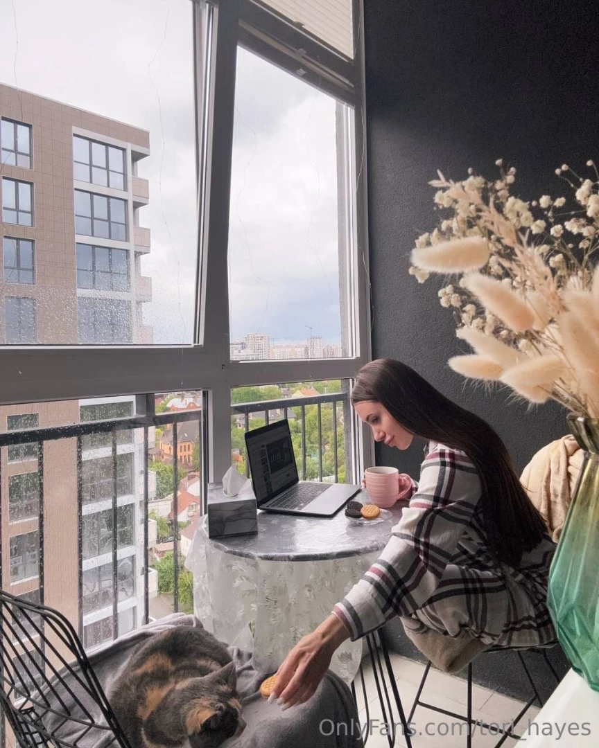 We understand each other without words i can sit and drink tea and 