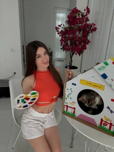 When your cat has a better home than you terry now often lies and