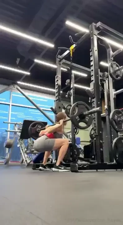 I made a slow motion video especially for you so you can see in the 