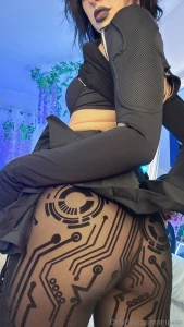 Stay on your knees i m not done yet