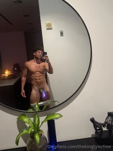 You can t resist worshipping your king s alpha cock