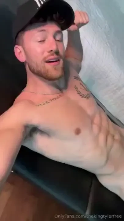 Ready for a new massage table worship scene this sub does as daddy 