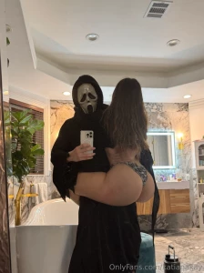 How i always wanna be held