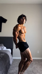 Gotta stay in tip top shape for my next show who s contributing to