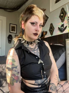 Feelin bratty tonight part 1