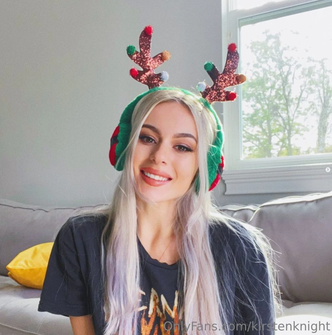 Dm me your red-nosed reindeer part 3 