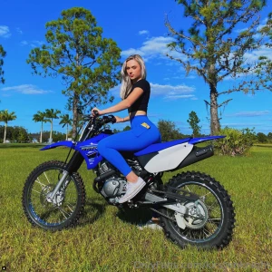 Hope everyones having an amazing week