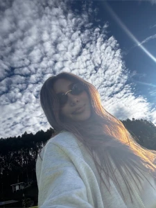 The sky and i become art for you