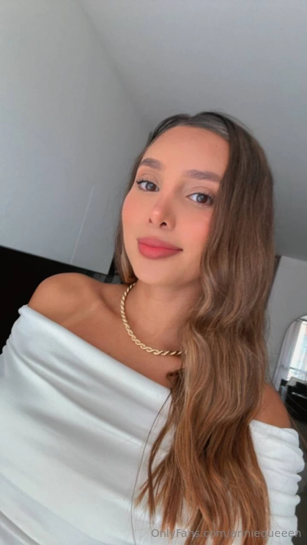 Hello my love in what positions do you want to see me scream with 