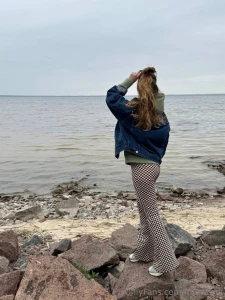 Ahh water feels like it s charging me from the inside