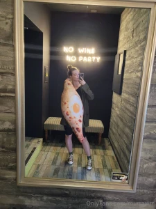 Was just taking a pic for my story when the waiter came over like