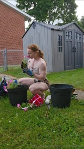 I love being outside and pretty flowers did you get outside today