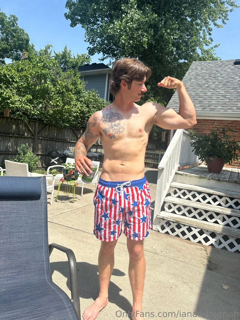My late 4th of july post who wants to get wet with me 
