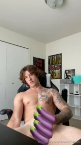 Spreading this ass amp stroking this dick til i explode all over