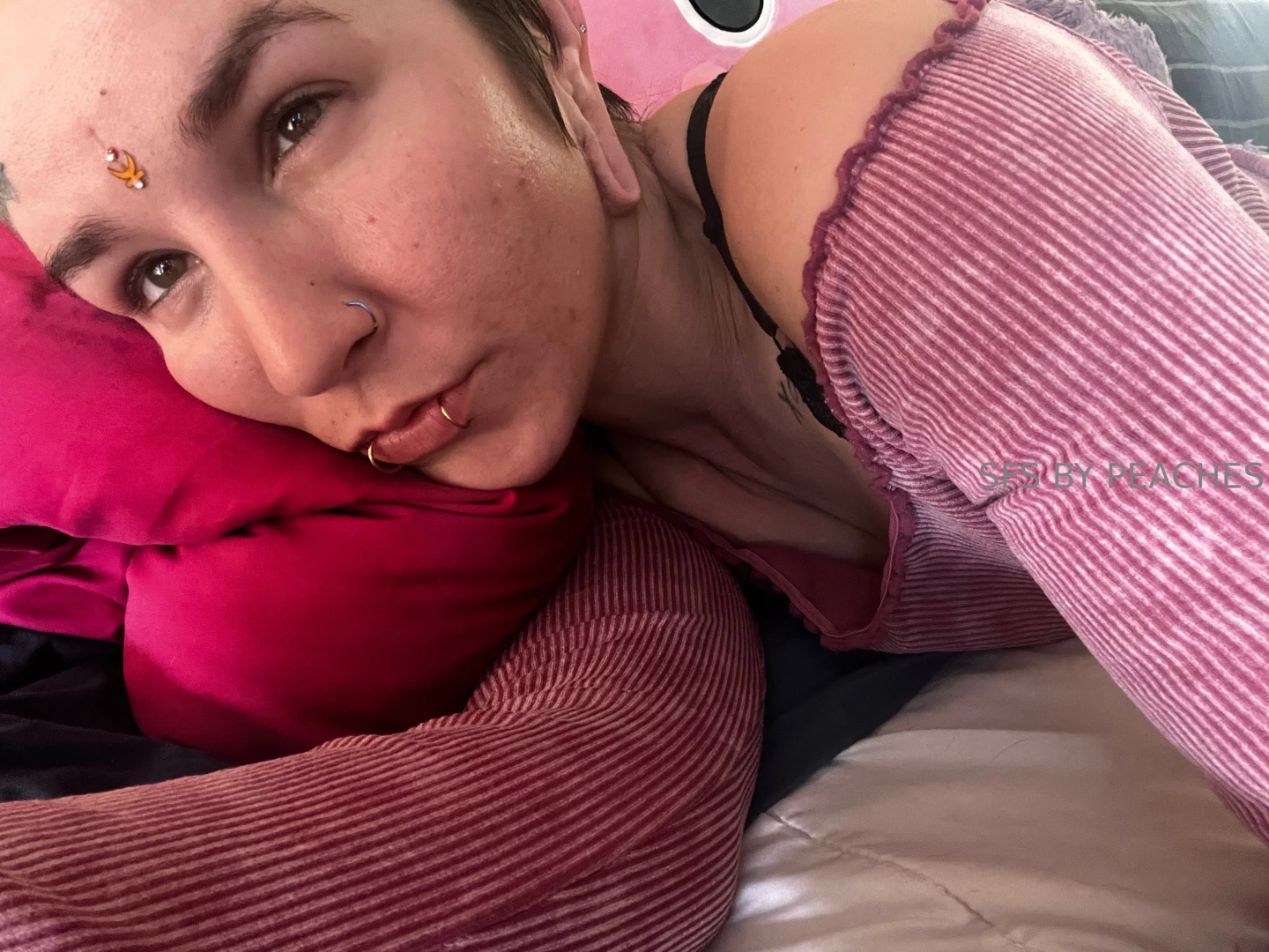 Come out and play peachberry420 no ppv 100s of videos and images and 