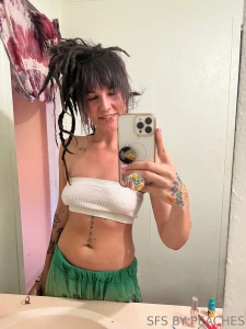 Come see my exclusive vip page babes xxx and 80 off peachberry420 part 2