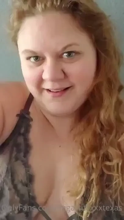 Sugartitsxxxtexas this milf is straight from texas with hot content 