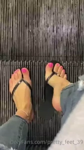 So i decided to go the shops today wearing flip flops even though it s