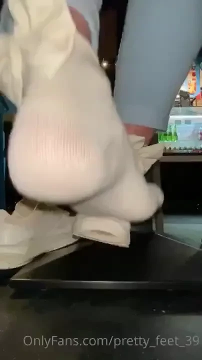 Sock lovers while i m indulging myself with this yummy oreo waffle you 