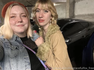 Tip so we can get food and fuck on friday