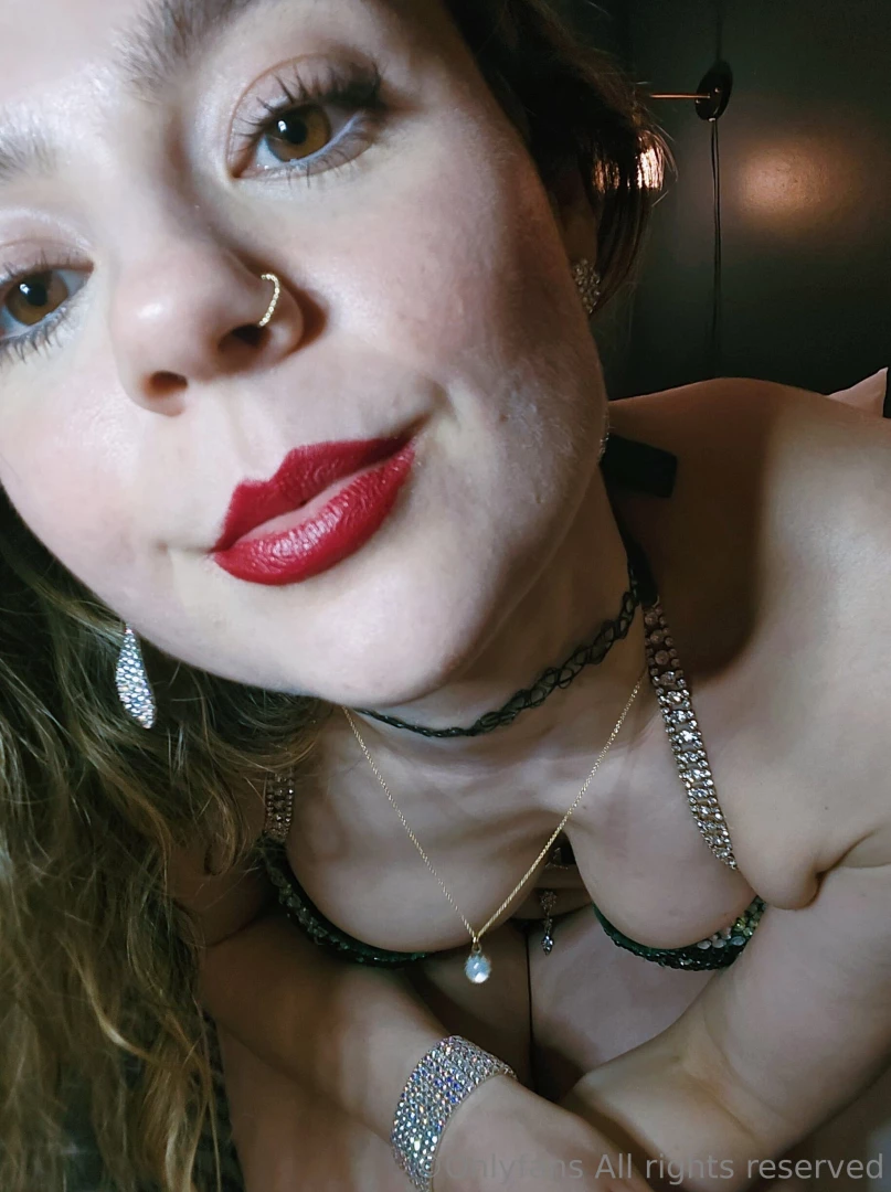 Who s ready for molly s first sexy self tape audition she s gonna do part 2 